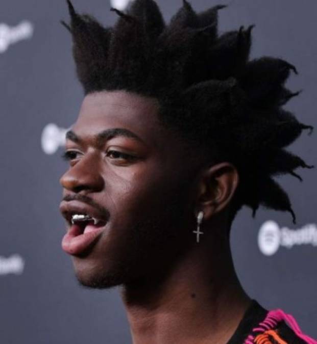 Lil Nas X, el cantante que vendió 666 'zapatos satánicos' en menos de un minuto