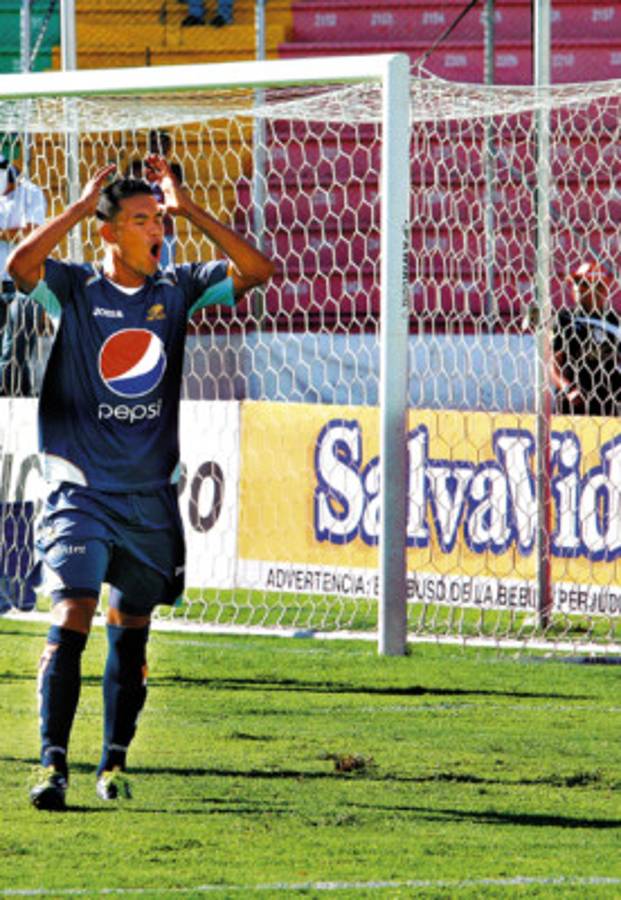 Carlos Discua: 'Queremos un clásico abierto ante Olimpia”