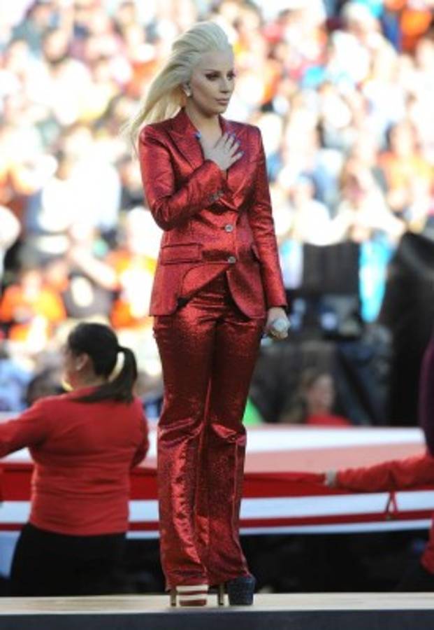 Los mejores en el campo: famosos que han dado un touchdown en la NFL