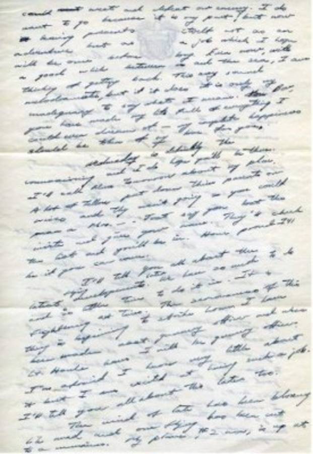 La romántica carta que George H.W. Bush escribió a su prometida Barbara durante la Segunda Guerra Mundial