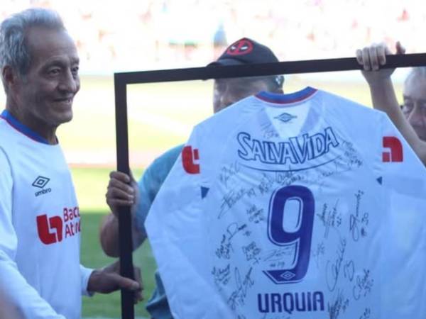 Jorge Indio Urquía jugó para el Atlético Indio, Olimpia, Mallorca y Alavés.