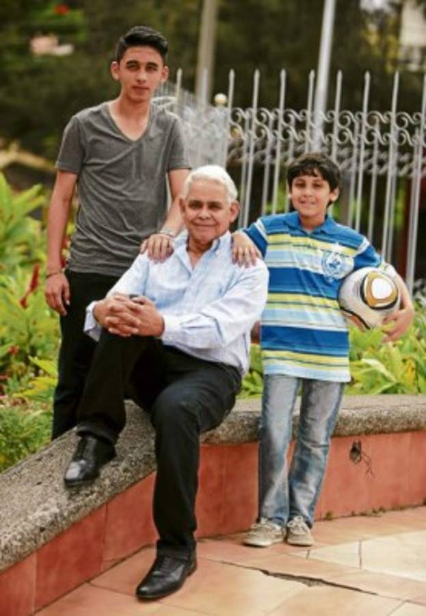 Maury Flores, un papá a todo color