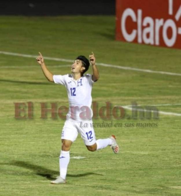 FOTOS: Así celebró Jonathan Rubio su gol ante Puerto Rico debutando con la H