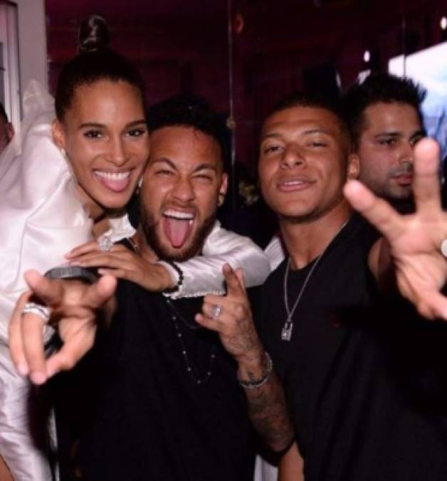 Top model, amiga de Neymar y Mbappé: así es Cindy Bruna, la novia de Verratti