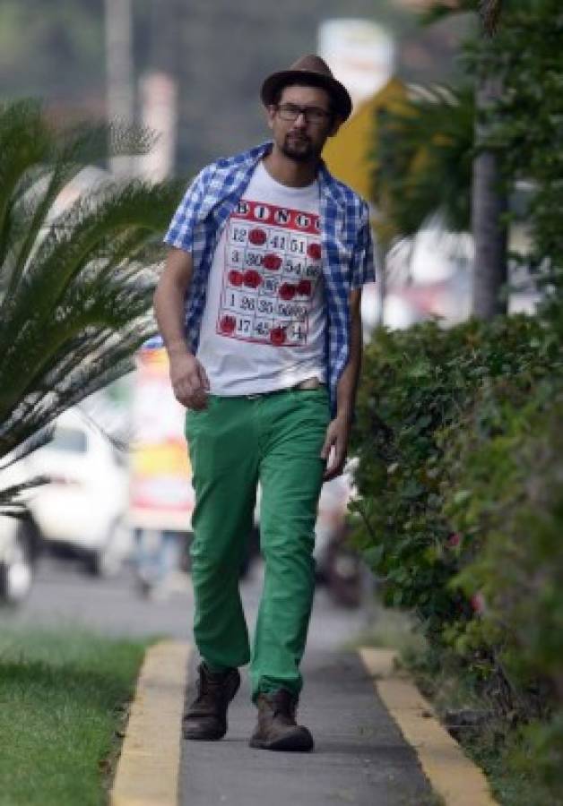 Con un estilo retro y juvenil, la moda hipster cobra vigencia