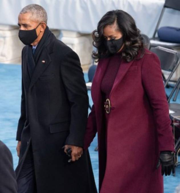 Michelle Obama impacta con poderoso look en investidura de Biden
