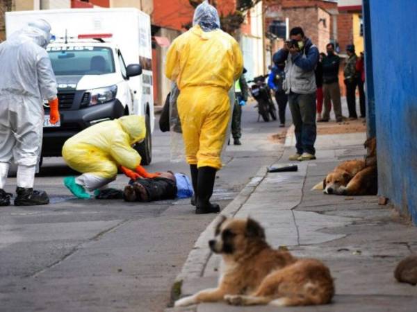 Bolivia registraba el lunes 80,153 casos de COVID-19 y 3,153 decesos. Foto AP.
