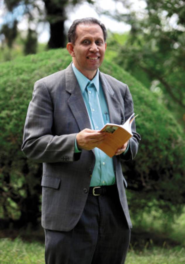 Nery Alexis Gaitán publica nuevo libro