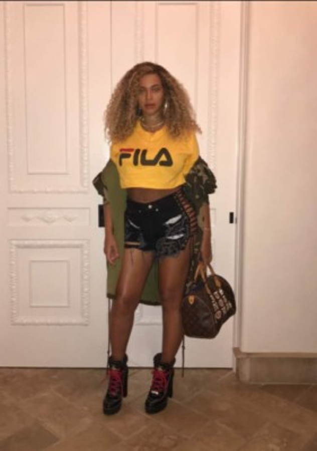 Beyoncé muestra figura de infarto tras dar a luz a su gemelos