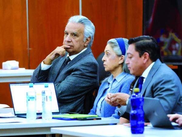 <b>JUSTICIA.</b> La Fiscalía de Ecuador pidió una condena de seis años y seis meses de prisión al expresidente Lenín Moreno por el delito de cohecho, al supuestamente haber recibido sobornos de la empresa estatal china Sinohydro por la construcción de la mayor central hidroeléctrica del país.
