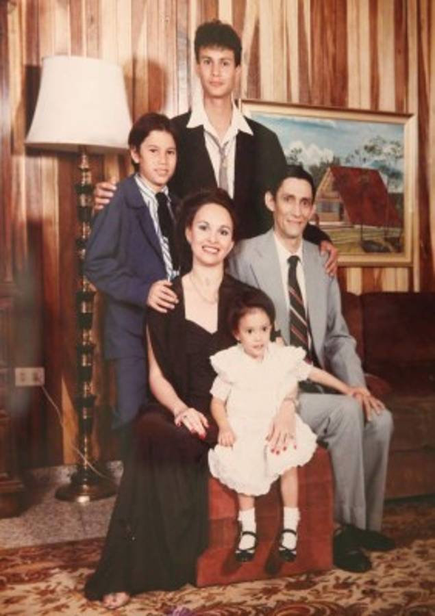 German Leitzelar: 'Tuve amigas, pero novia solo la que es mi esposa”