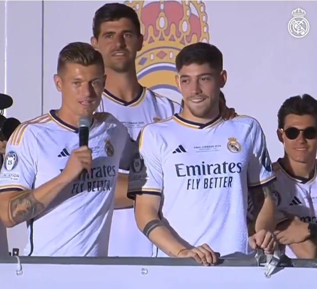 Real Madrid festejó en Cibeles la Decimoquinta Champions con miles de aficionados