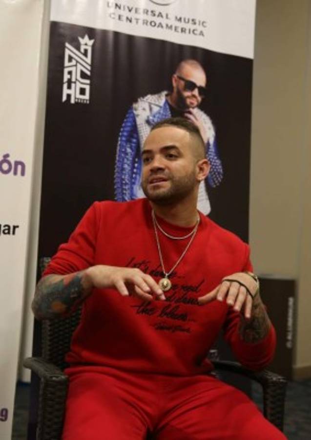 'Lo mío es bastante fusionado y creo que está moderno'