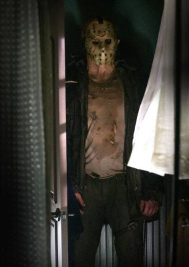 El terror llegará a las salas de cine de honduras... su primera cita será con Annabelle