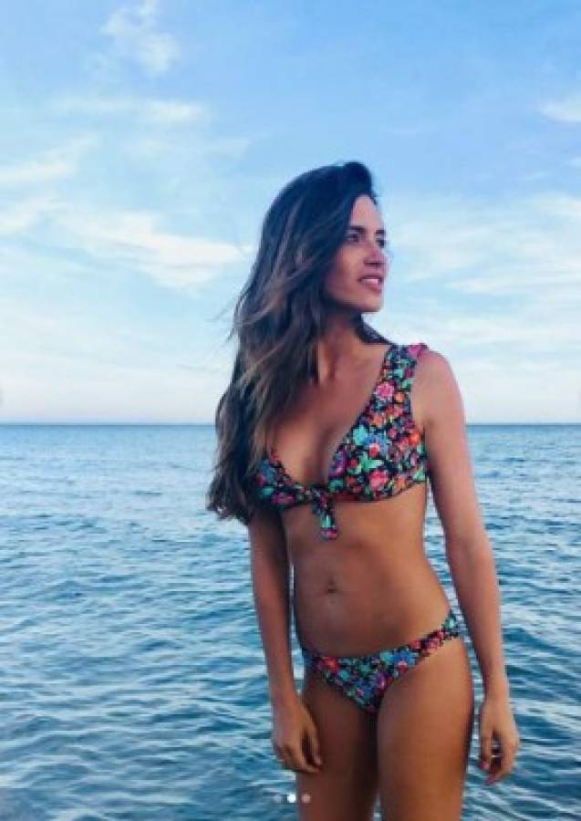 Guapa esposa de Iker Casillas posa en diminuto bikini y causa furor en las redes
