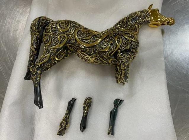 Un cuadro del Templo de Salomón y una maqueta del Taj Mahal, entre los lujosos regalos que recibió Bolsonaro y que ahora debe regresarlos