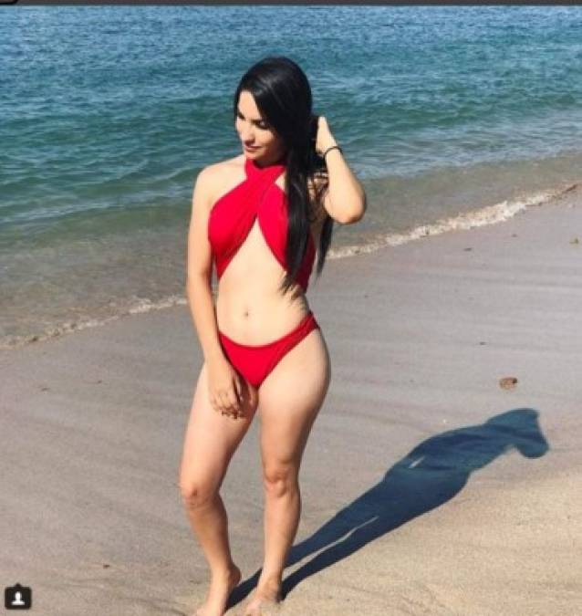 Las mejores fotos de la youtuber mexicana, Kimberly Loaiza