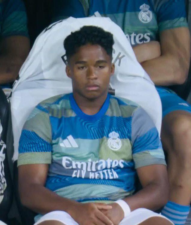 Real Madrid lo fichó por 70 millones, solo jugó 22 minutos y ahora busca salir