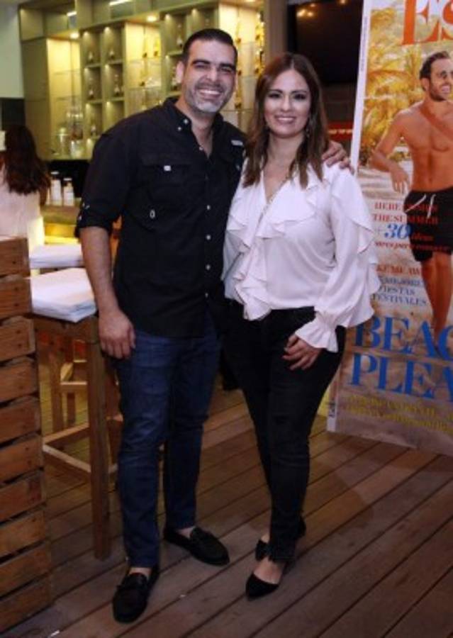 Estilo y Corona dan la bienvenida al verano en una tarde llena de música y sabor