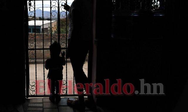 Martha, conocida como la paciente cero recibió al equipo de EL HERALDO.