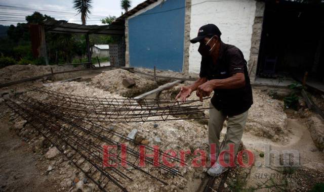 La Unidad Investigativa de EL HERALDO Plus recorrió cinco departamentos de Honduras para evidenciar el engaño en falta de construcción de cientos de casas y miles de techos, pisos y letrinas.