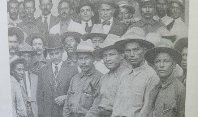 La guerra civil de 1924 tuvo lugar tras los elecciones presidenciales en las que resultó con más votos a favor Tiburcio Carías Andino, pero al no obtener la mayoría absoluta, los comicios se declararon desiertos. Al sentir que le robaron la presidencia, Carías Andino le declaró la guerra a la facción dirigida por Juan Ángel Arias, otro de los candidatos presidenciales, dando inicio a la guerra más sangrienta de la historia de Honduras.