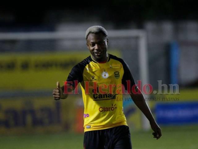 Kevin Álvarez revela detalles sobre lo que ve contra Motagua y después ante Alajuelense