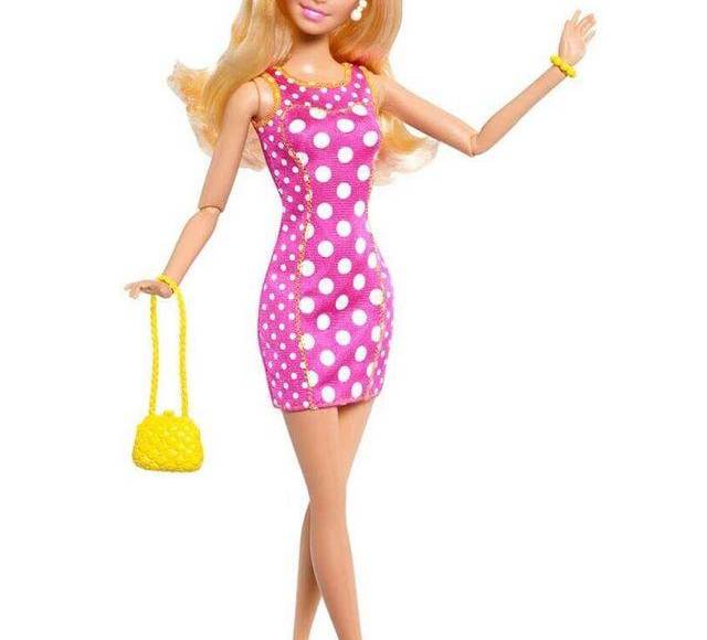 Los looks inspirados en Barbie que ha usado Margot Robbie