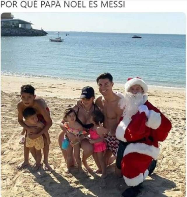 ¿Messi se vistió de Santa? La foto navideña de Cristiano desata una ola de memes