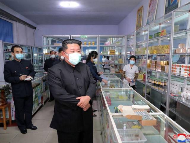 Corea del Norte reporta nuevas muertes por “fiebre”