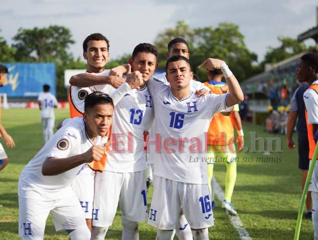 Honduras vence 1-0 a Costa Rica y avanza como líder a octavos en el Premundial