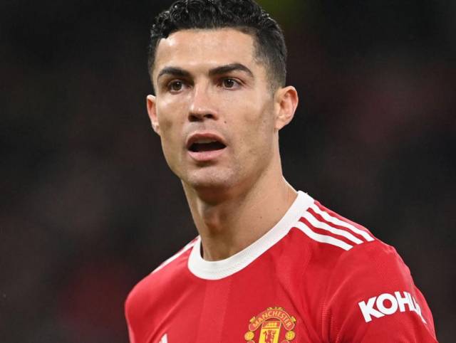 Cristiano Ronaldo habría pedido salir del Manchester United y dos equipos lo tienen en la mira