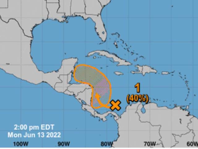 ¿Bonnie podría convertirse en huracán y afectar Honduras?