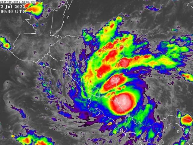 EN VIVO: Trayectoria de tormenta tropical Bonnie, que ya impacta Nicaragua y Costa Rica