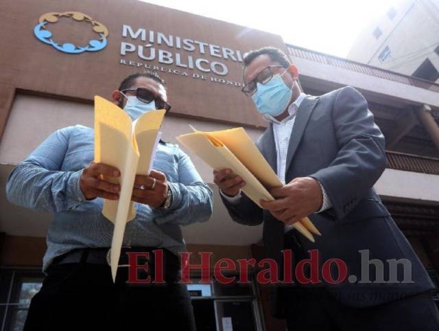 Amenazan a periodista de EL HERALDO por denuncias a bomberos