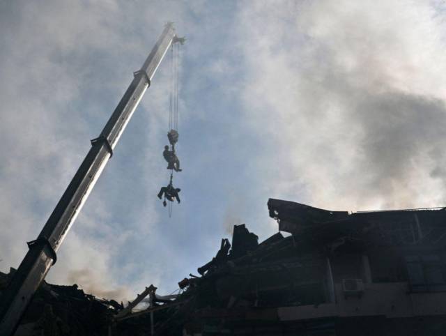 Kiev amanece bajo bombardeos, en un intento ruso de “intimidar”, según el alcalde