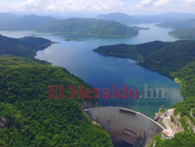 Demanda de energía eléctrica se reduce 10% en Honduras