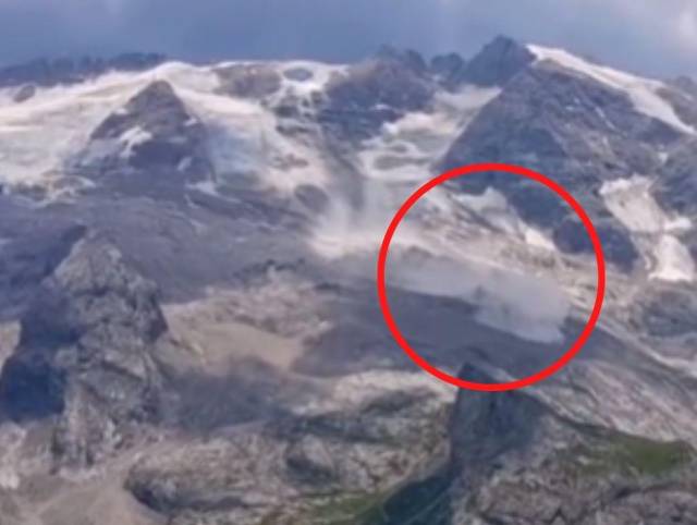 Tragedia: siete muertos y 20 desaparecidos por el desprendimiento de glaciar en Alpes italianos
