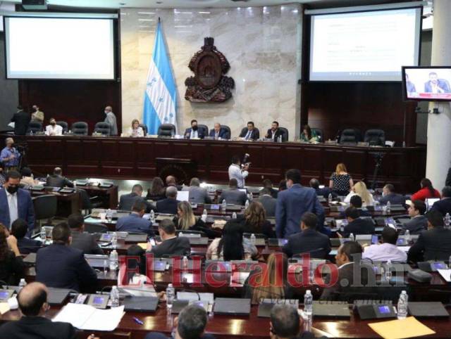 Bancadas rechazan el escrito de Luis Redondo contra la Junta Nominadora