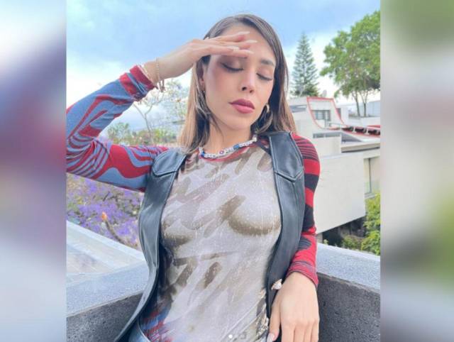 Danna Paola, positiva al covid-19 tras cantar en un festival en México
