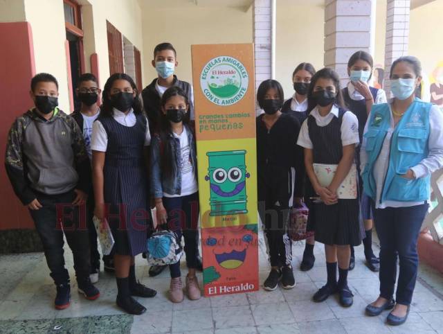 Escolares hacen un llamado a cuidar el medio ambiente
