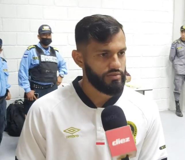 Jorge Álvarez deja contundente mensaje en contra de violencia en estadios: “la gente debe aprender”