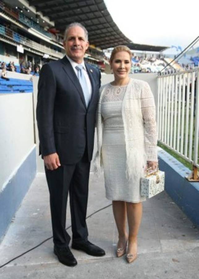 Elegancia y buen vestir en la toma de posesión de Juan Orlando Hernández