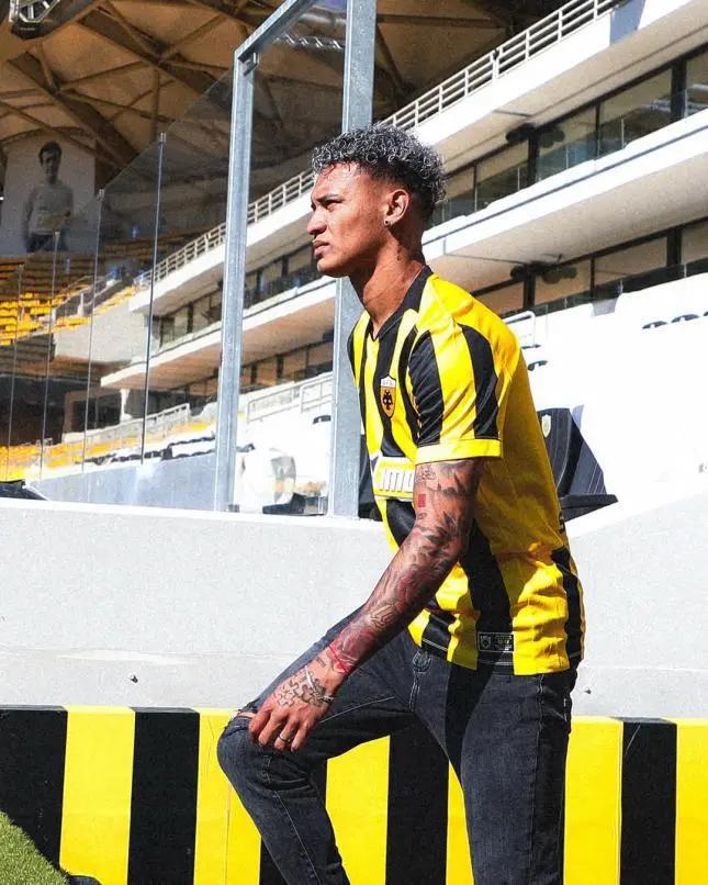 Kervin Arriaga y su nuevo equipo en Europa: Champions League y compañeros