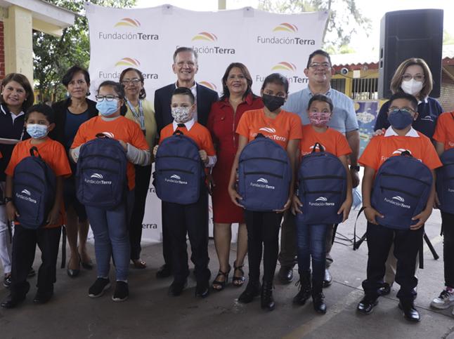 Programa Becas Tutor&iacute;a impulsa la excelencia acad&eacute;mica en este nuevo a&ntilde;o escolar