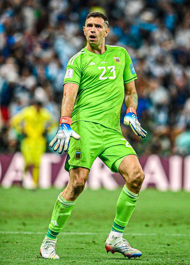 Revelan los 'trucos sucios' que utiliza el 'Dibu' Martínez con Argentina en el Mundial