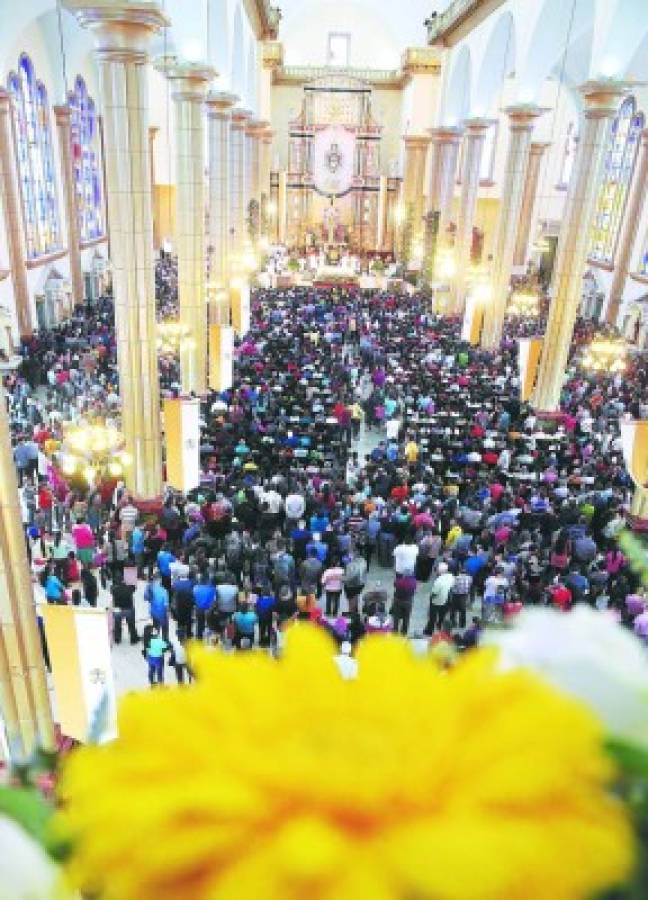 A buscar la paz guiados por la Virgen Suyapa llama la Iglesia