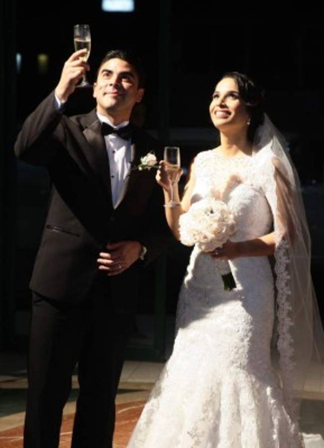 Brindis nupcial para sellar su felicidad