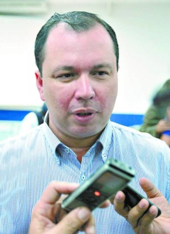 Reynaldo Ekónomo: 'Esta ley no es retroactiva ni para un grupo en específico'