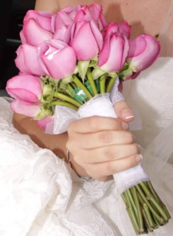 Tradición y elegancia en el altar